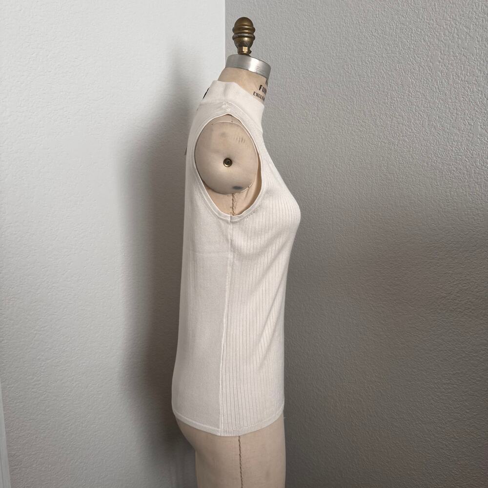 NWT Tahari Ivory Ribbed Knit Sheer Mesh Yoke Sleeveless Top Size Large - Picture 2 of 9